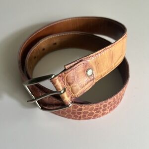 Italian Made Embossed Leather Belt Women's Sz 33/Med Light Brown No Keeper Loop